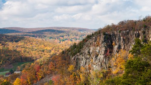 Sleeping Giant State Park hike